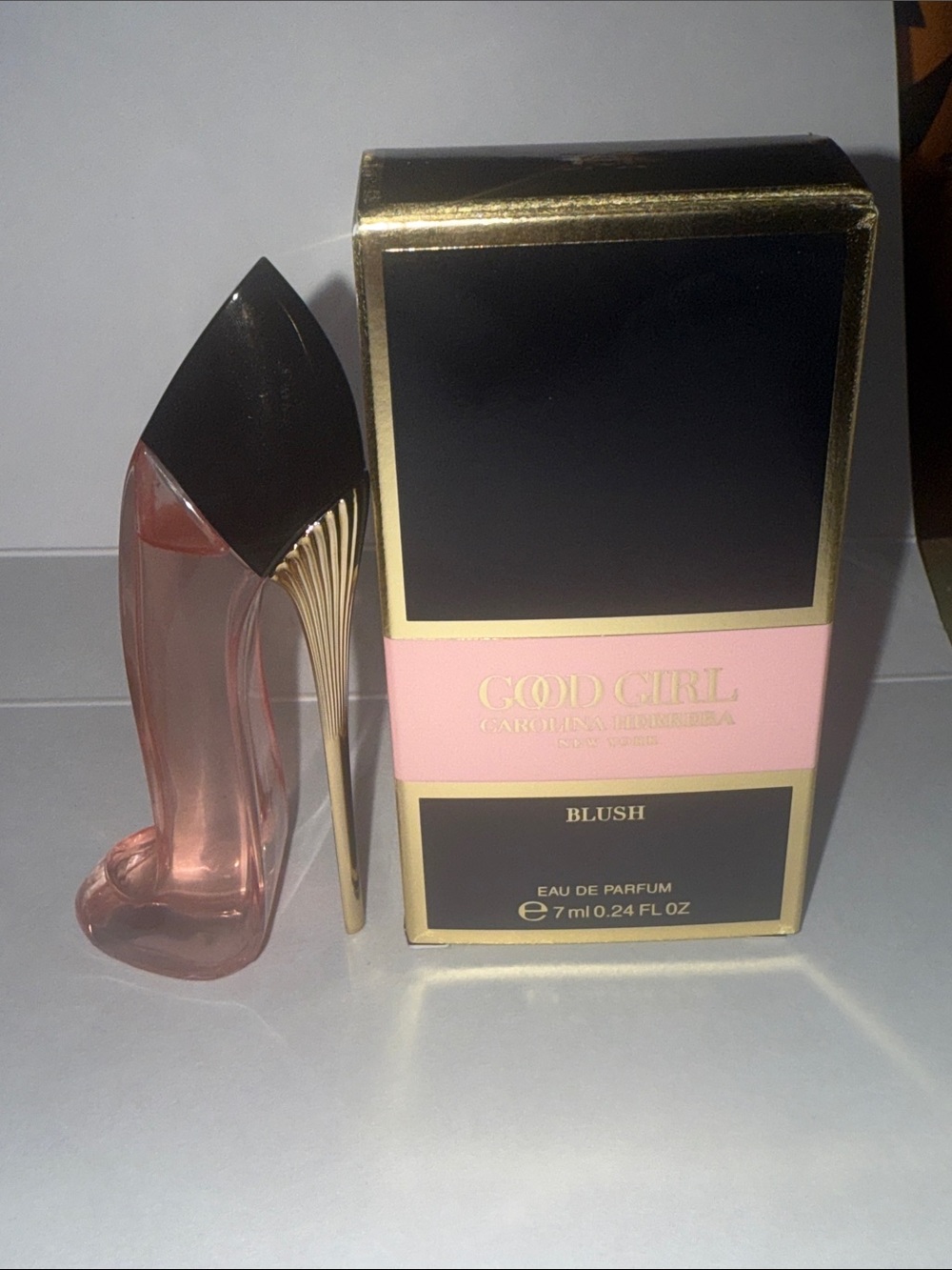 🌷NIB Carolina Herrera blush edp mini